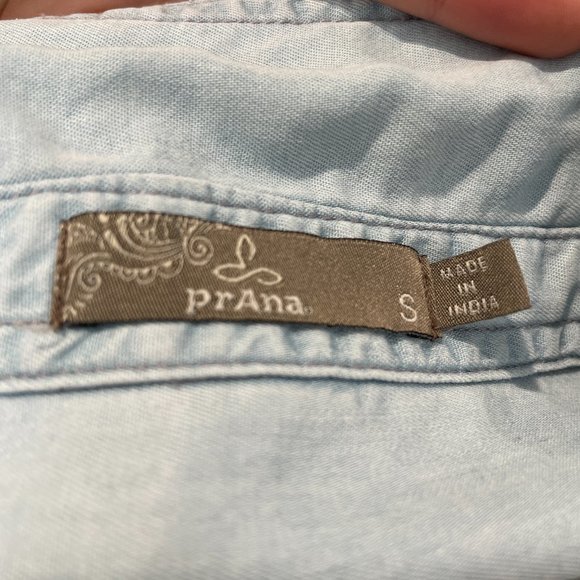 GUC Prana Chambray Button Down - Picture 3 of 5